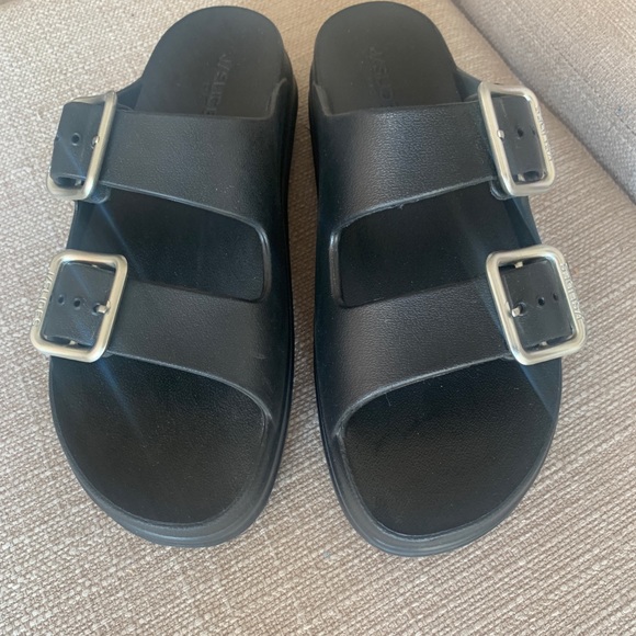 J/Slides Black Platform worn once - Picture 10 of 10